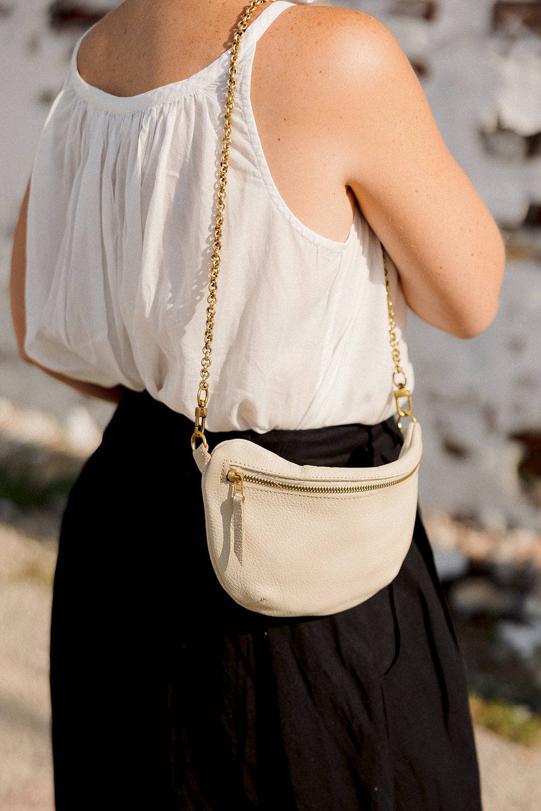 ABBY ALLEY - Chain Link Strap