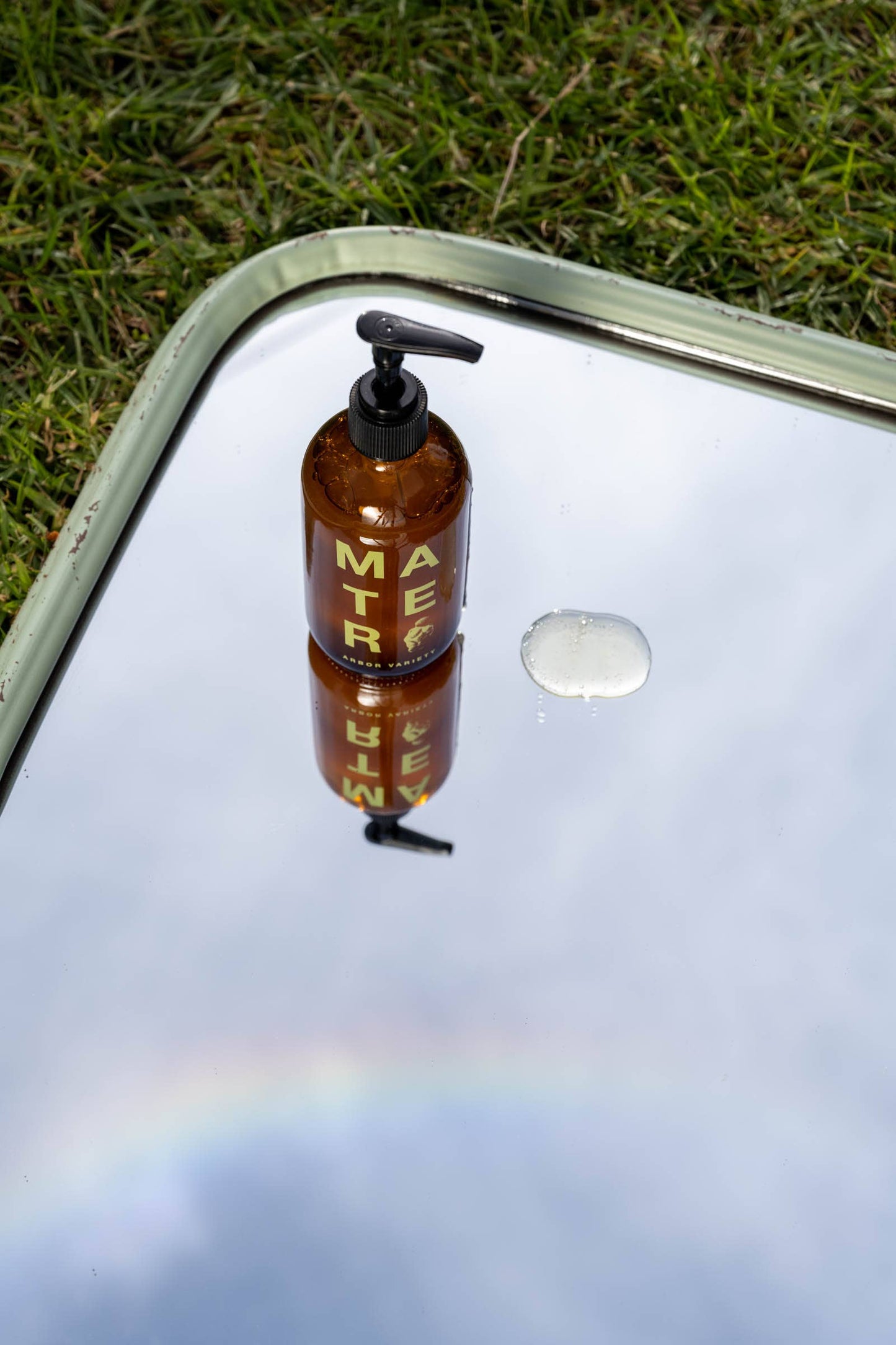 Mater Arbor Soap - Glass Bottle