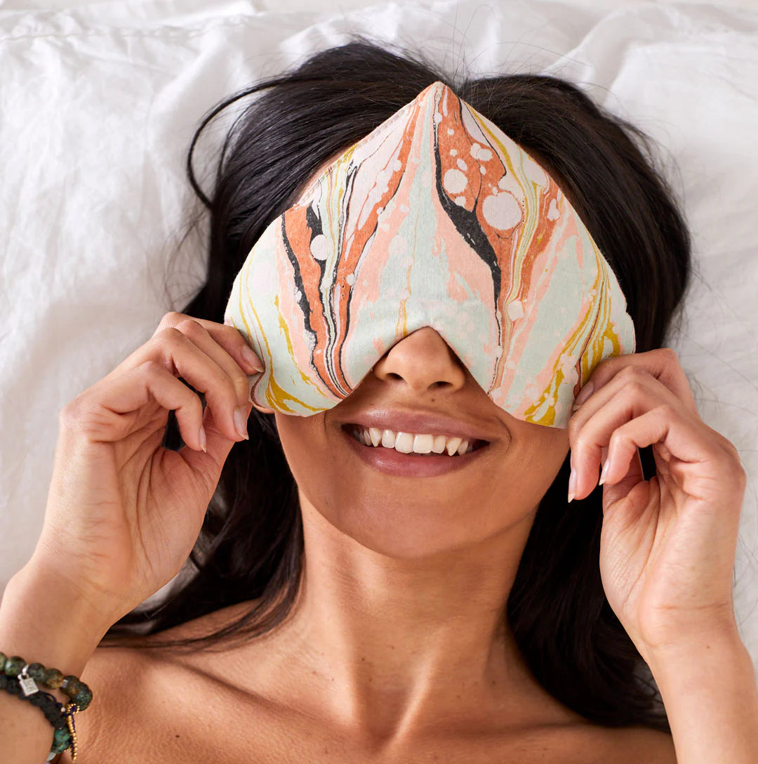 Love Mert - Eye Love Pillow