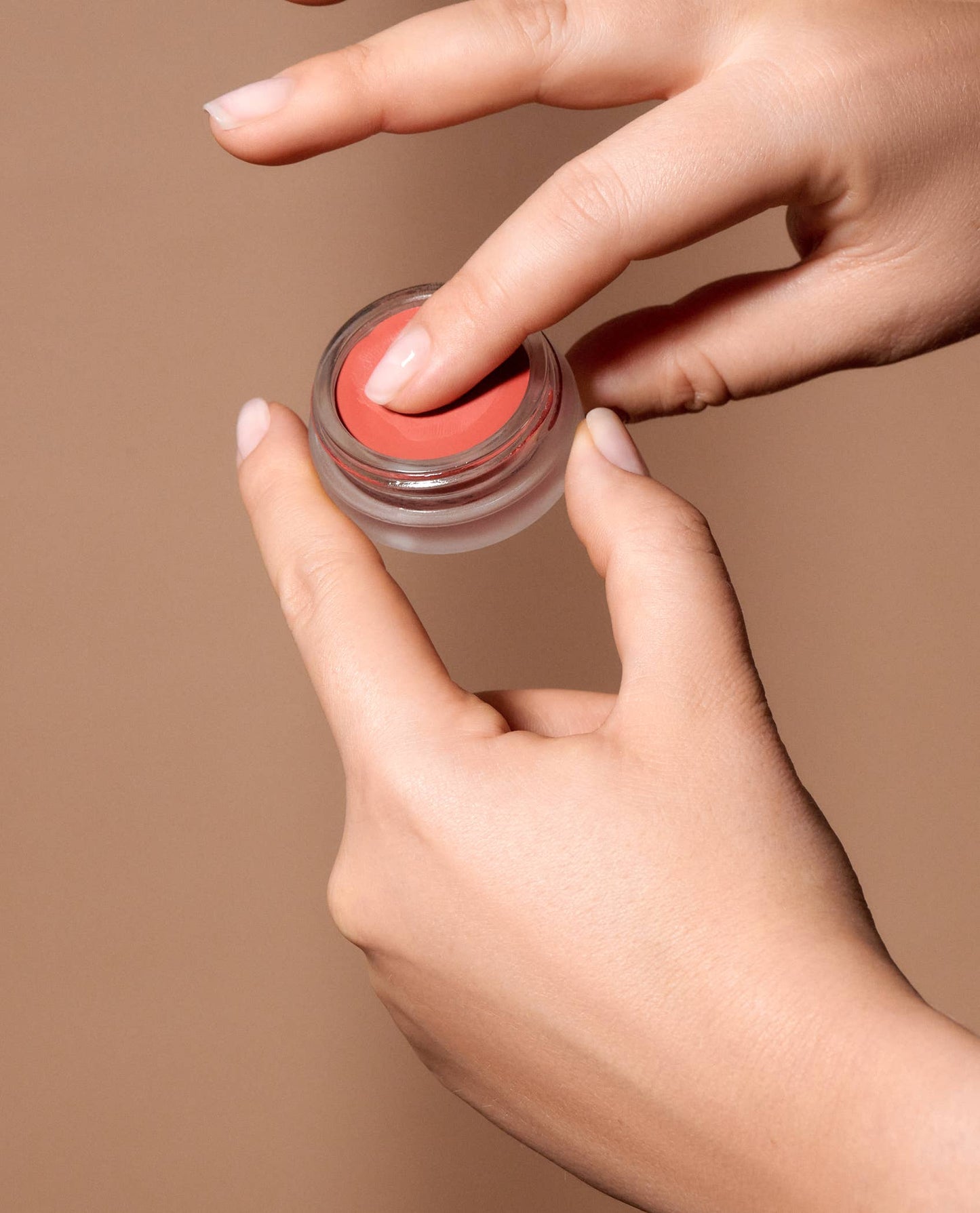 Minori - Cream Blush - Scarlet